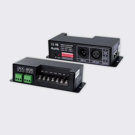 3 × 8A DMX Decoder