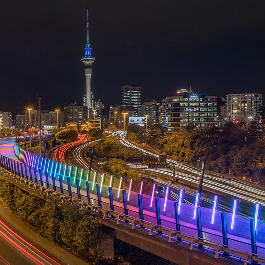 TE ARA I WHITI - THE LIGHTPATH